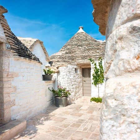 Trulli Holiday Albergo Diffuso Alberobello Exterior foto